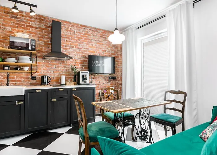 公寓 Comfy - Stare Z Ogrodem