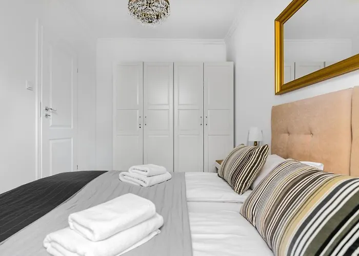 公寓 Comfy - Stare Z Ogrodem