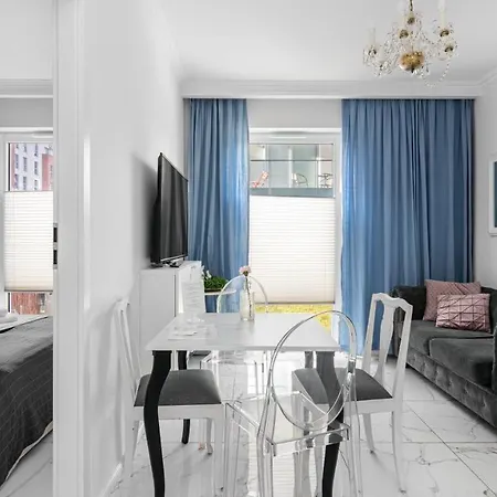 Comfy - Stare Z Ogrodem Gdansk