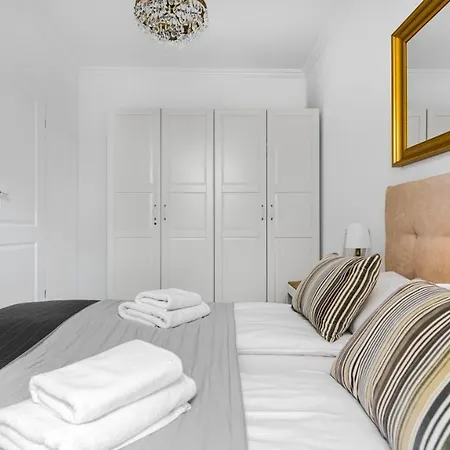 Daire Comfy - Stare Z Ogrodem