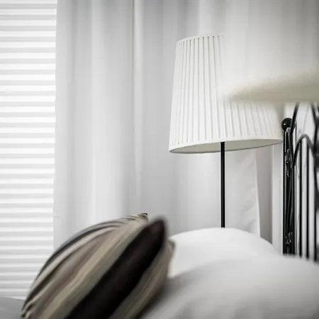 Apartment Comfy - Stare Z Ogrodem *