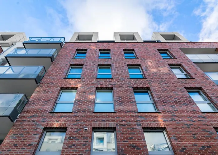 Comfy - Stare Z Ogrodem