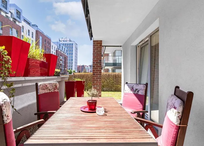 Comfy - Stare Z Ogrodem Γκντανσκ